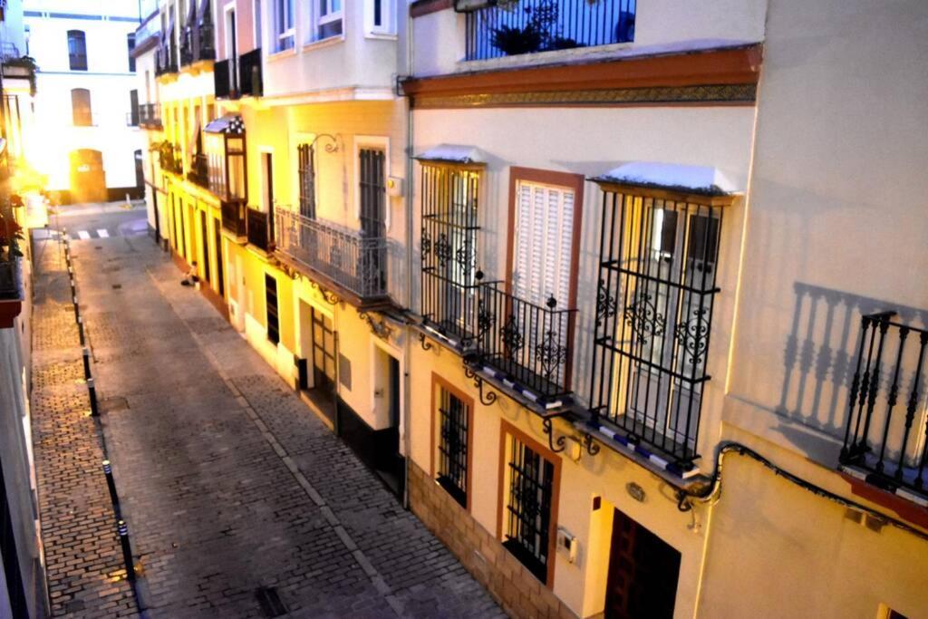Encanto en la Maestranza, pleno centro de Sevilla Exterior foto